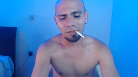 Snapshot of gabrielle_ramirez chatting on 01/09/25, 12:35 Gabriel online show from 01/09/25, 12:35