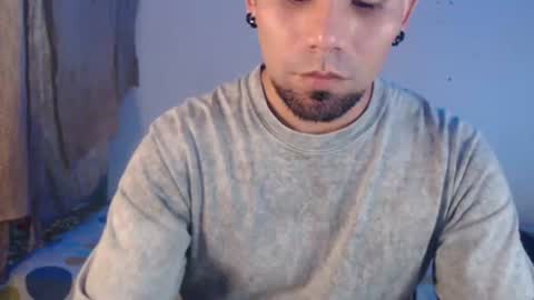 Snapshot of gabrielle_ramirez chatting on 11/28/25, 11:07 Gabriel online show from 11/28/25, 11:07