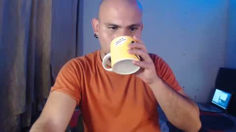 Snapshot of gabrielle_ramirez chatting on 12/02/25, 10:49 Gabriel online show from 12/02/25, 10:49