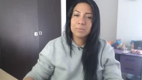 Snapshot of gaby_bluexx chatting on 07/26/26, 01:18 Gaby Blue online show from 07/26/26, 01:18