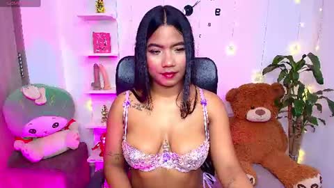 Snapshot of gaby_dams9 chatting on 07/14/26, 02:56 GABY online show from 07/14/26, 02:56