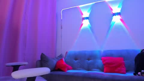 gaby online show from 10/11/25, 01:31