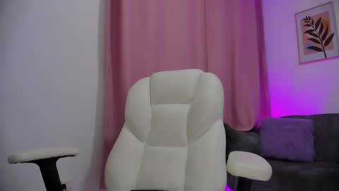 gaby online show from 04/28/26, 07:19