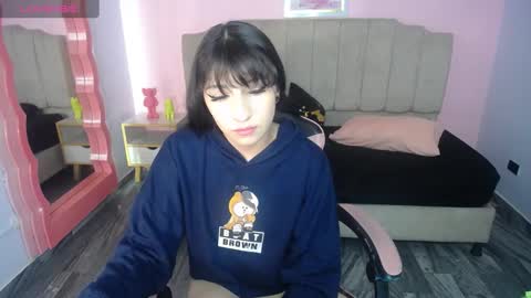 Snapshot of gaby_s1 chatting on 12/16/24, 07:15 Gaby  online show from 12/16/24, 07:15