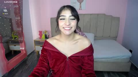 Snapshot of gaby_s1 chatting on 02/04/25, 07:29 Gaby  online show from 02/04/25, 07:29