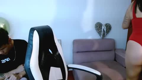 My name is Gabriela.. nice to meet you thumbs up please its very important to me online show from 10/28/25, 03:43