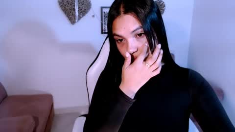 My name is Gabriela.. nice to meet you thumbs up please its very important to me online show from 05/18/26, 02:29