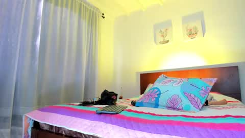 Snapshot of gabybuttler1 chatting on 01/16/25, 03:35 Gabybuttler online show from 01/16/25, 03:35