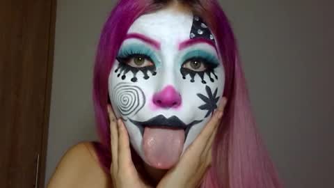 gabygumms online show from 11/19/25, 10:10