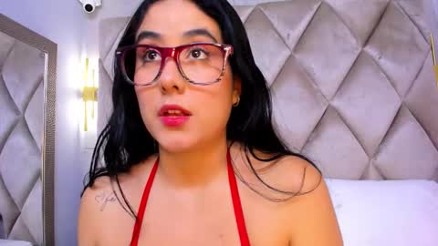 Gaby  online show from 12/17/25, 12:22