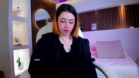 gabyrose9 online show from 10/21/25, 11:33