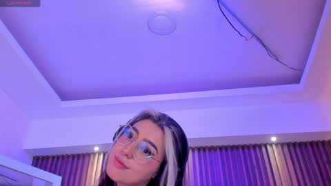 gabyrose9 online show from 06/01/26, 08:21