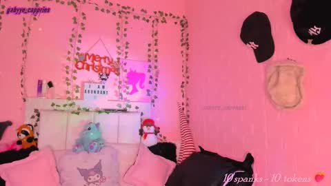 gabyye capprins online show from 12/01/25, 12:04