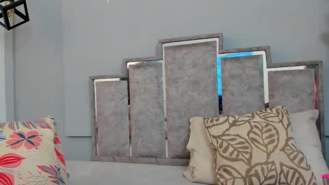 gabyyjones online show from 02/22/25, 11:13