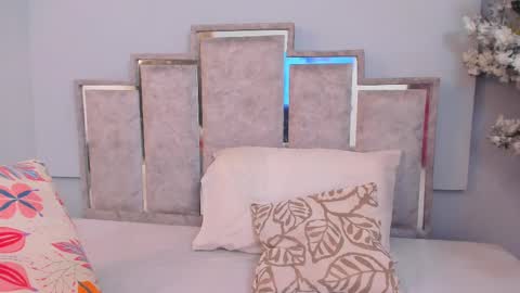 gabyyjones online show from 02/25/25, 11:30