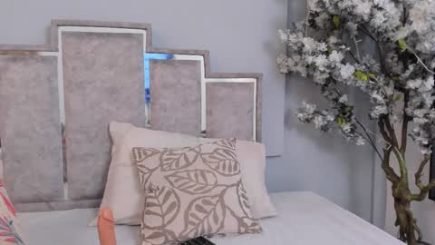 gabyyjones online show from 03/05/25, 11:17