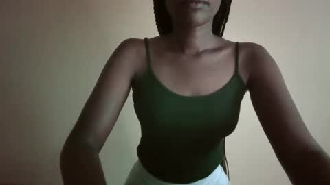 Snapshot of gada_charm chatting on 02/21/25, 12:28 Gada online show from 02/21/25, 12:28