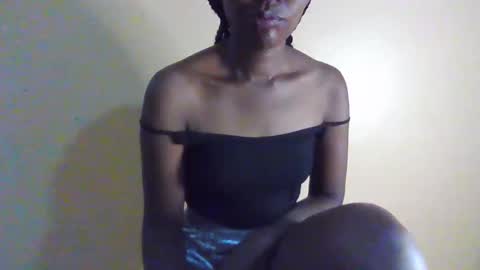 Snapshot of gada_charm chatting on 02/24/25, 11:30 Gada online show from 02/24/25, 11:30