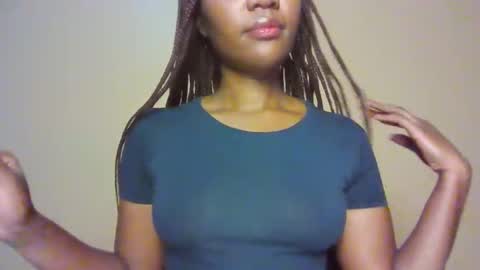 Snapshot of gada_charm chatting on 09/23/25, 06:49 Gada online show from 09/23/25, 06:49