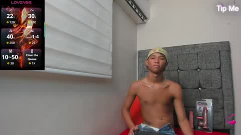 Snapshot of gael_d4v7 chatting on 04/10/26, 07:40 Gael online show from 04/10/26, 07:40