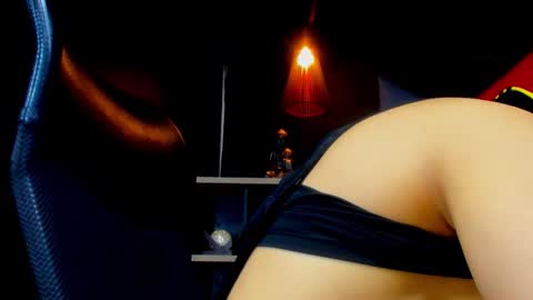 Snapshot of gael_reid chatting on 03/14/26, 06:19 gael online show from 03/14/26, 06:19