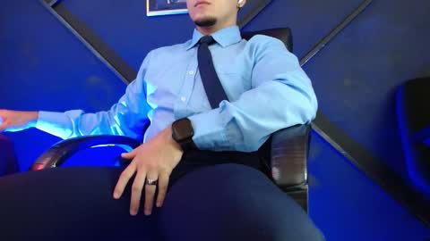 Snapshot of gael_williams3 chatting on 03/07/25, 09:06 gael_williams3 online show from 03/07/25, 09:06