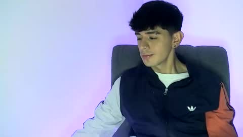 Snapshot of gaelgarcia07 chatting on 03/23/26, 11:20 Gael Garca online show from 03/23/26, 11:20