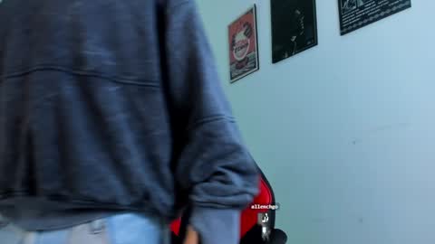 Gael Conner online show from 02/04/25, 03:44