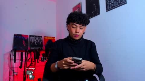 Gael Conner online show from 02/09/25, 03:22