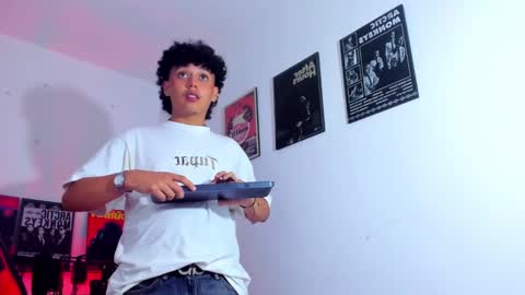 Gael Conner online show from 02/28/25, 02:53