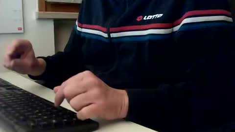 Snapshot of gagjno chatting on 01/18/26, 07:50 gagjno online show from 01/18/26, 07:50