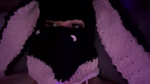 Snapshot of gaia_brv chatting on 05/23/26, 07:46 Feetbaabe online show from 05/23/26, 07:46