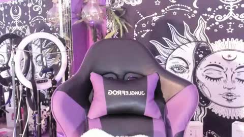 Gaia online show from 06/29/26, 01:44
