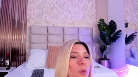 gaia_stonne online show from 04/24/26, 12:51