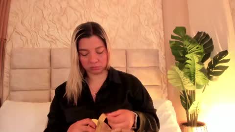 gaia_stonne online show from 06/27/26, 12:22