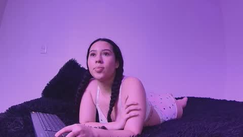 Snapshot of gaia_sweet_ chatting on 10/13/25, 08:25 gaia_sweet_ online show from 10/13/25, 08:25