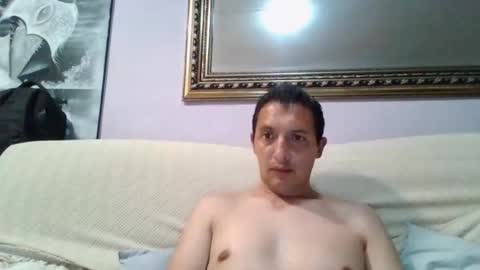 Snapshot of galanteescucha1712 chatting on 05/25/26, 01:11 galante online show from 05/25/26, 01:11