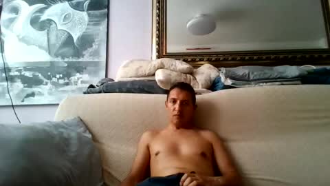 Snapshot of galanteescucha1712 chatting on 07/11/26, 05:37 galante online show from 07/11/26, 05:37