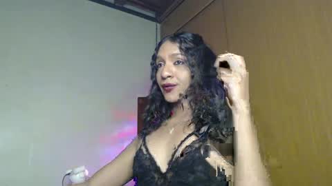 Snapshot of galgadoth chatting on 04/18/26, 11:27 Genesis Isabell gil online show from 04/18/26, 11:27