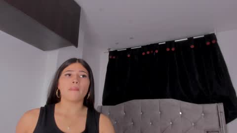 Snapshot of game_with_lesbians_ chatting on 01/03/25, 11:12 game with lesbians online show from 01/03/25, 11:12