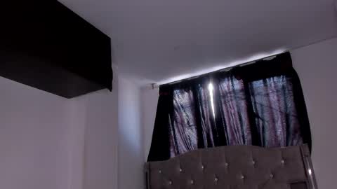 Snapshot of game_with_lesbians_ chatting on 12/18/25, 12:55 game with lesbians online show from 12/18/25, 12:55