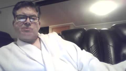 Snapshot of gameon1969 chatting on 01/11/25, 11:12 gameon1969 online show from 01/11/25, 11:12