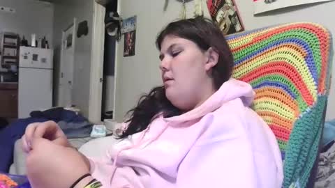 Snapshot of gamer202324 chatting on 09/20/25, 02:23 gamer202324 online show from 09/20/25, 02:23