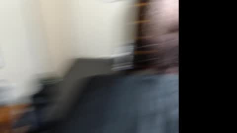 Snapshot of gangbangxxxgirl chatting on 02/15/25, 10:44 HOT online show from 02/15/25, 10:44