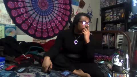 Gardenia online show from 11/30/25, 05:33