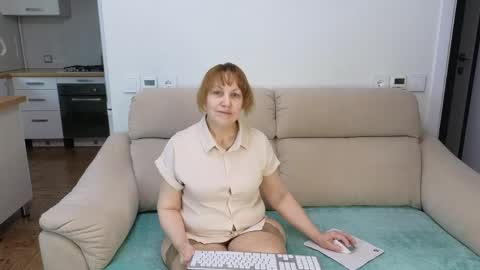Ava online show from 05/13/26, 08:55