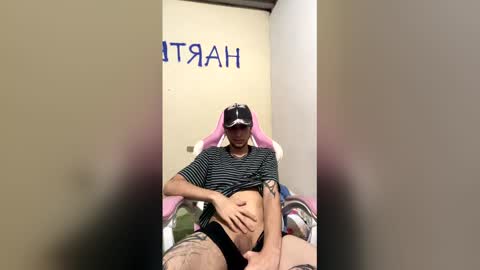 Snapshot of gargola_goth chatting on 05/07/26, 05:46 Elio b online show from 05/07/26, 05:46