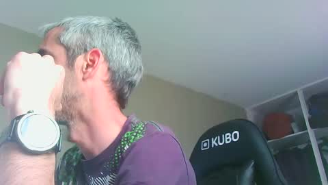 Snapshot of garrafade24 chatting on 03/31/26, 12:16 Garrafade24 online show from 03/31/26, 12:16