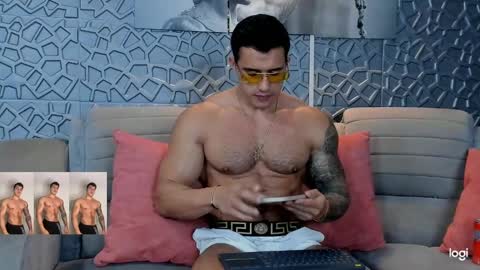 Snapshot of garret_alvin_ chatting on 01/08/25, 06:31 Garret online show from 01/08/25, 06:31