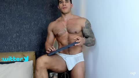 Snapshot of garret_alvin_ chatting on 01/28/25, 03:36 Garret online show from 01/28/25, 03:36